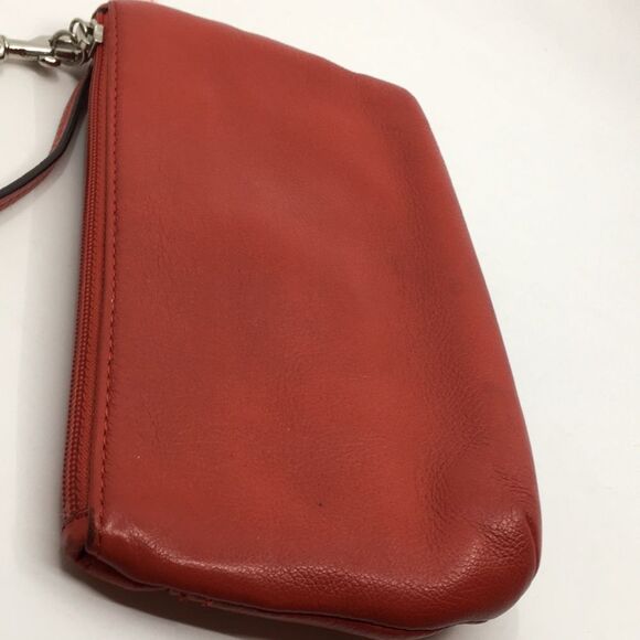 Coach Park Red Pebbled Leather Wristlet with nickel hardware - Picture 16 of 16